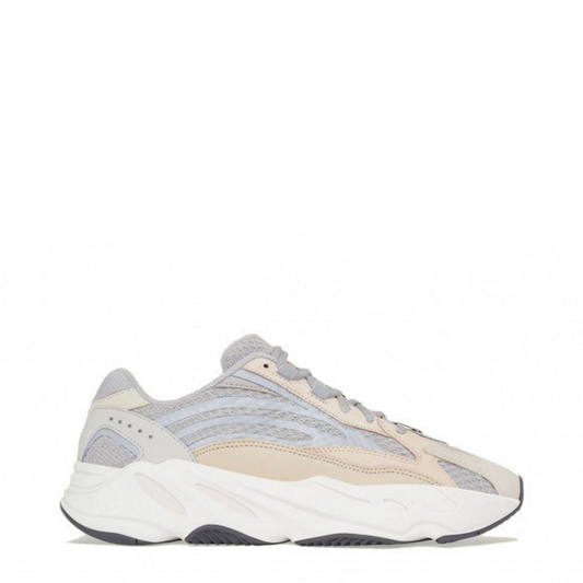 YEZY 700 Sneakers