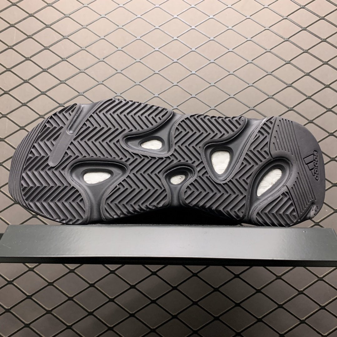 Yezy Sneakers 700 Black