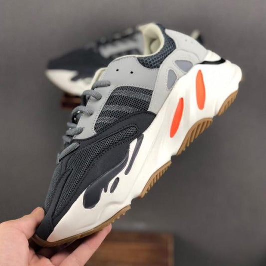 Yezy 700 Boost  Sneakers Blue