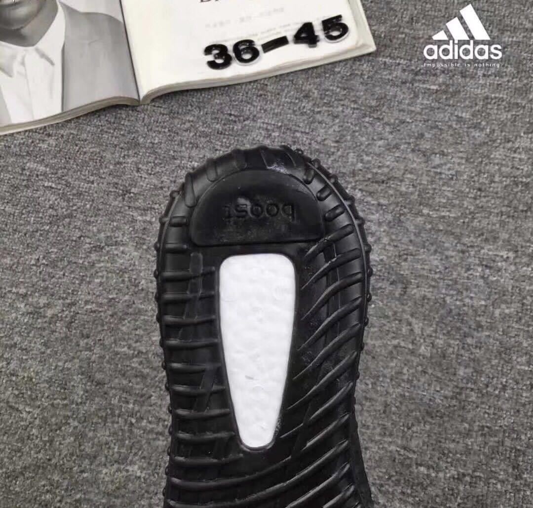 Yezy  350 Sneakers Black Y