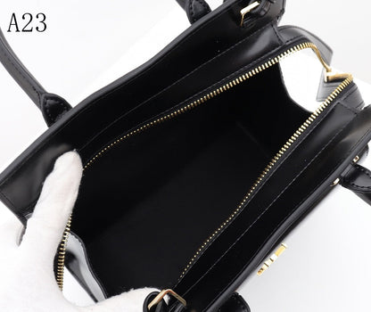 Y L  Bag  23 Cm Black