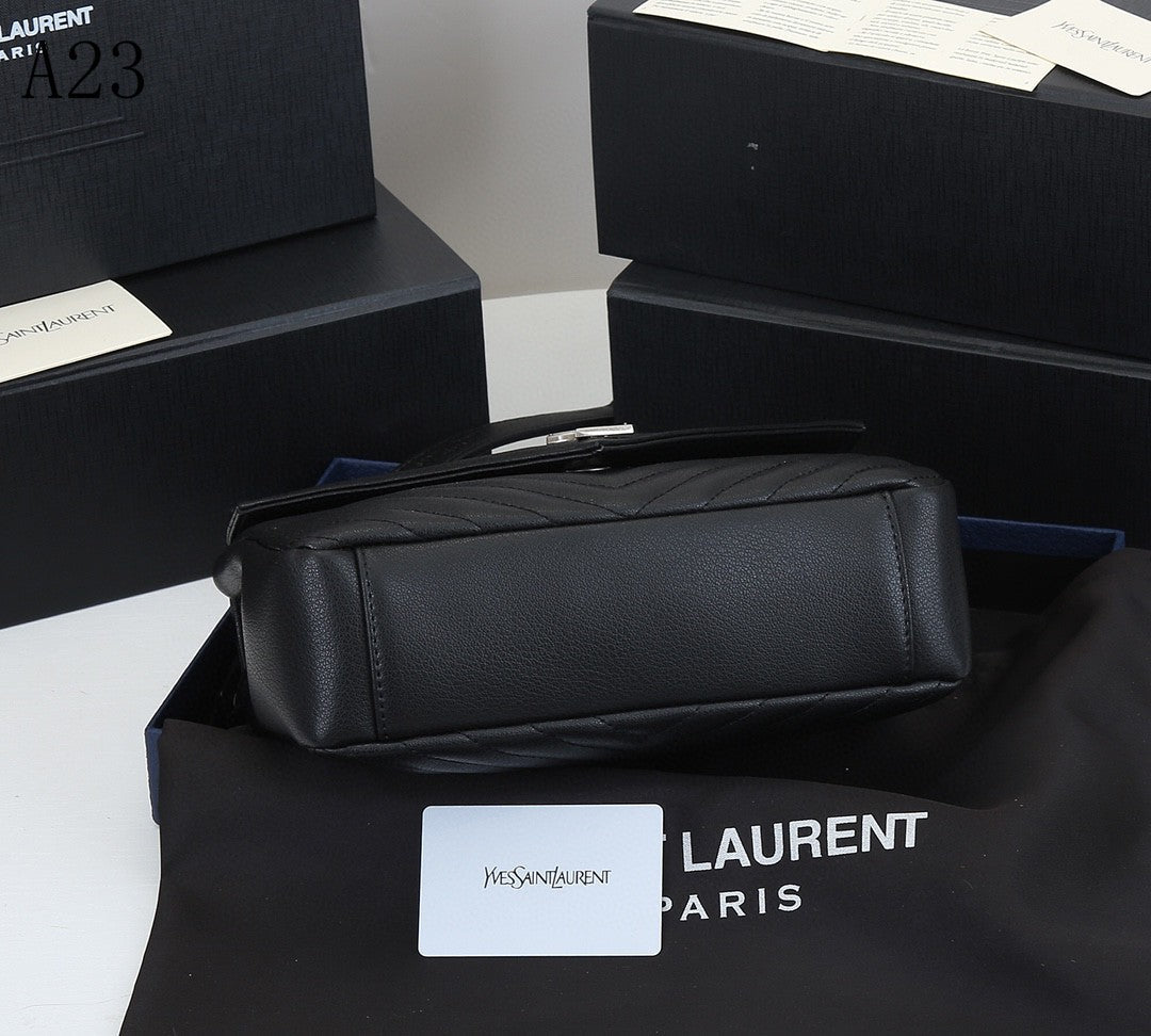 Y L  Bag  24 Cm Black