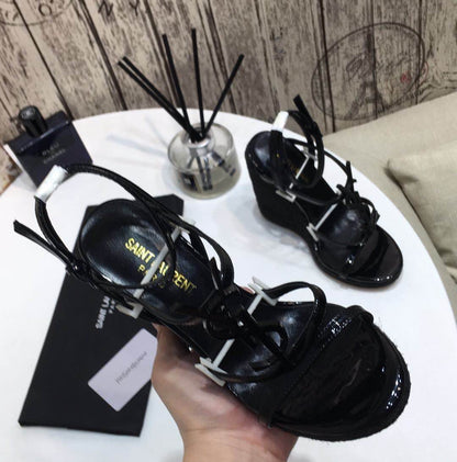 Y L  Sandals Cassandra Wedge