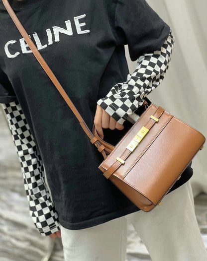 Y L Manhattan Small  Bag 24 cm