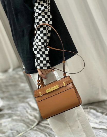 Y L Manhattan Small  Bag 24 cm