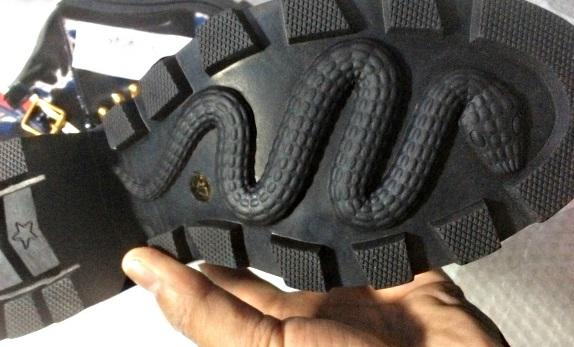 GU   Leather Boots Black